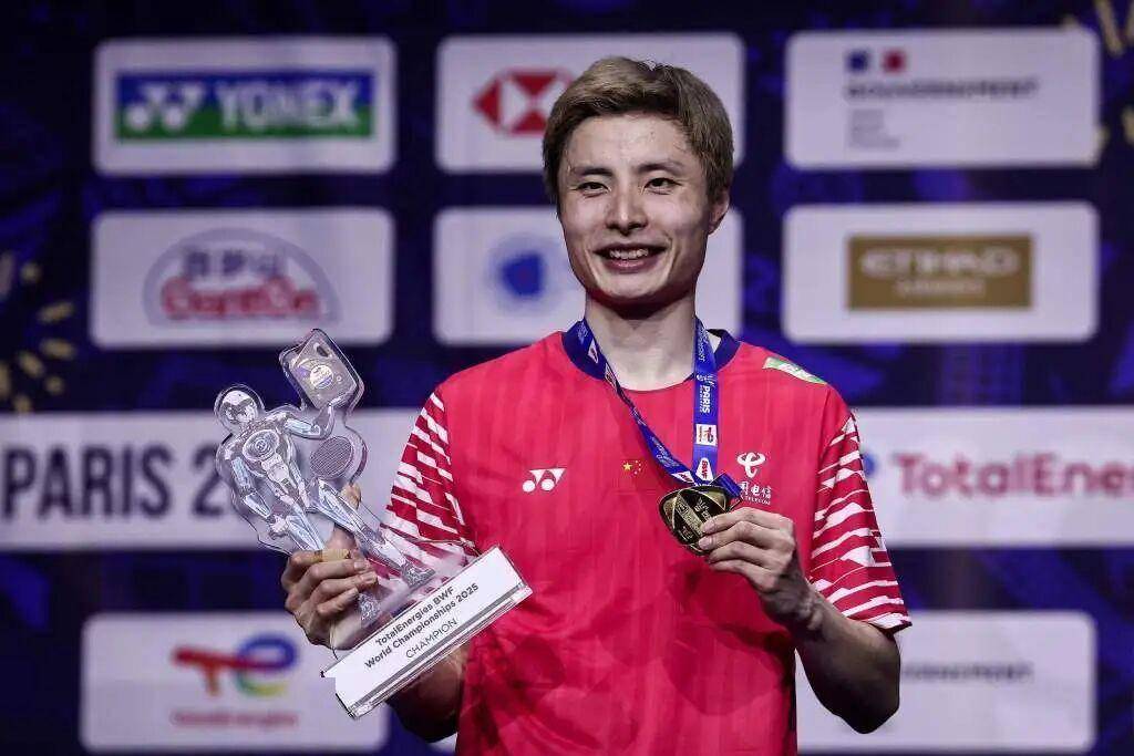 DB电竞直播平台入口-韩国队完胜中国队，石宇奇扛起全队