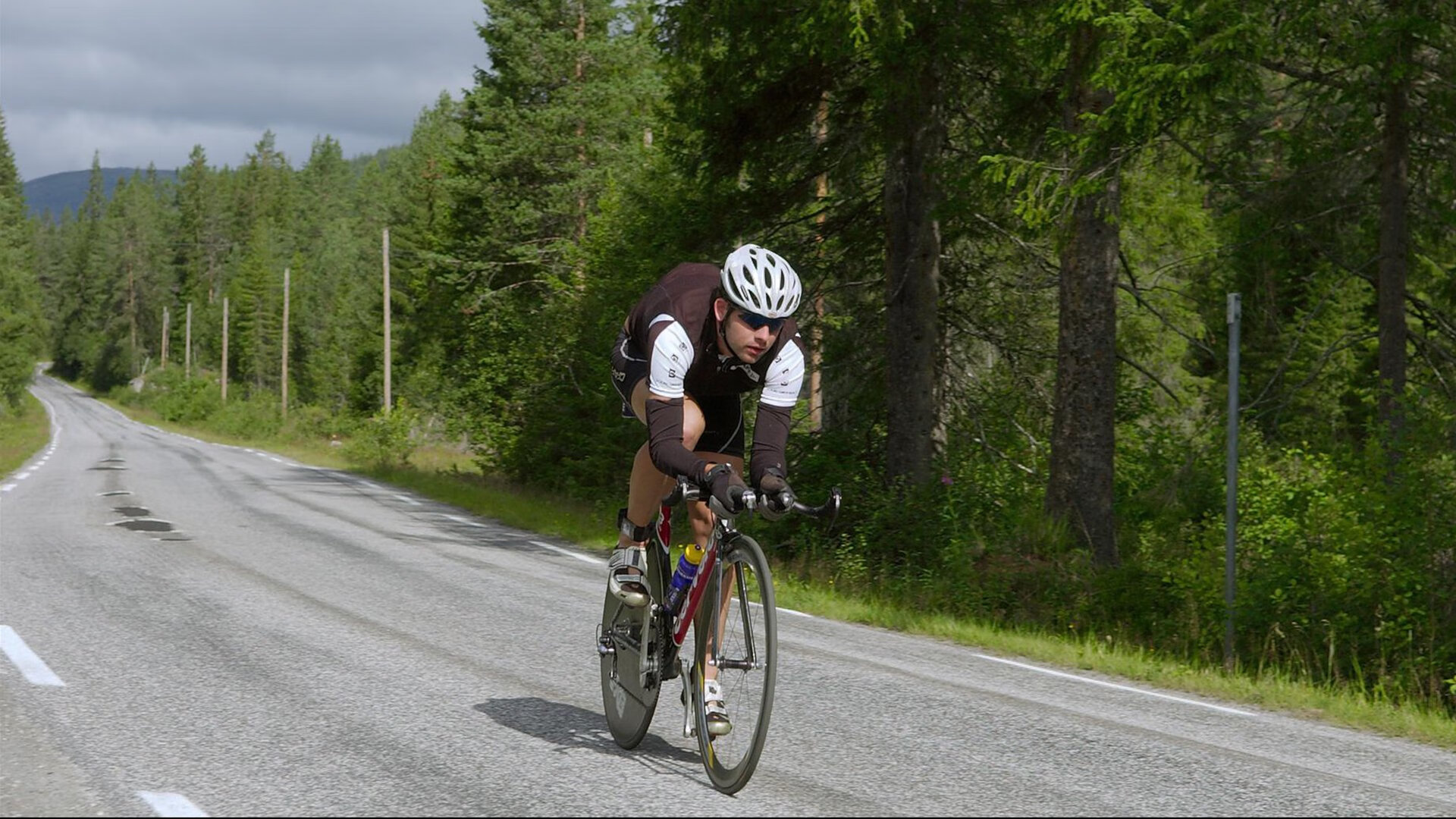 跨界统治力，从黄蜂完胜开拓者到浓眉欧冠决赛接管—竞技体育的唯一性启示